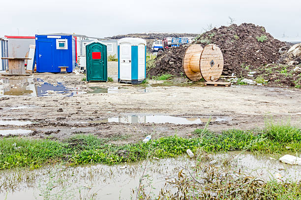 istock Mobile Toilette, Portal Potty, Toilets 617360210