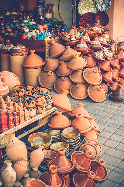 colorful moroccan ceramics, tajine pots in marrakesh morocco, africa - morocco marrakech moroccan culture casablanca imagens e fotografias de stock