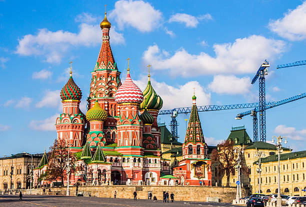 istock Saint Basil's cathedral in red square, Moscow 617397942