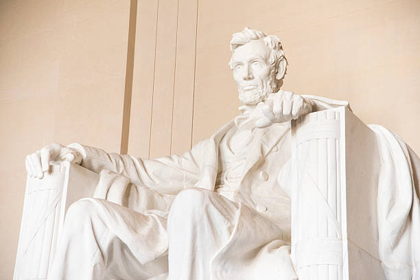 istock Washington DC: The Lincoln Memorial 617575394