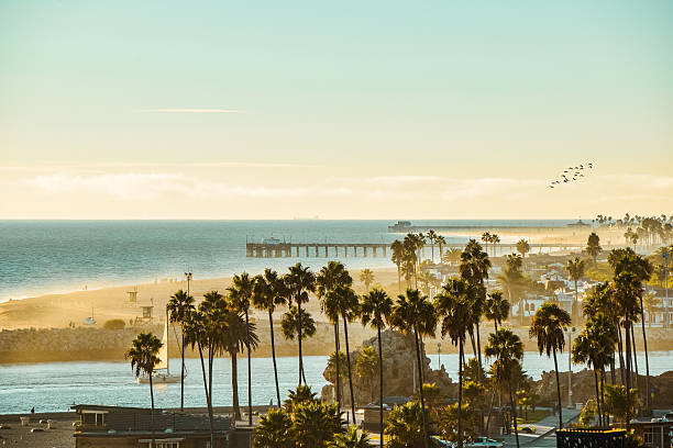 Orange County, Southern California The beautiful view from little Corona State Beach in Corona Del Mar or "CDM" in Southern California. CDM is part of Newport Beach. newport beach stock pictures, royalty-free photos & images