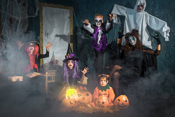 istock Funny Terrible Family 617743274