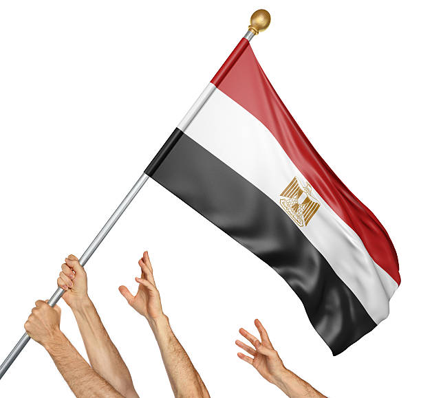 이집트 국기를 들고 있는 사람들의 팀 - egypt revolution protest egyptian culture 뉴스 사진 이미지