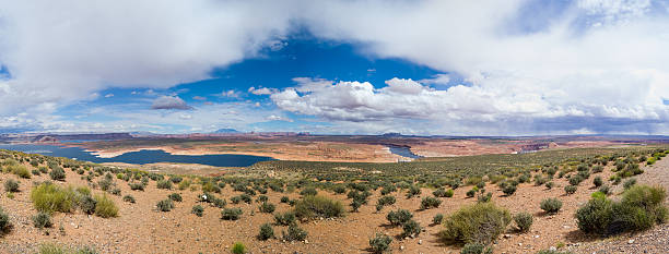 istock Lake Powel in Arizona 617880874
