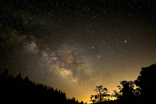 istock milkyway over yosimite 617900590
