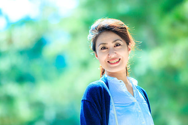 istock Women travelers 617909190