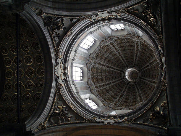 istock Como Cathedral Dome View In Italy Europe 618043876