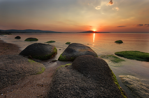 海の上の美しい夏の夕日チェルノモレツブルガリアの近く カラフルのストックフォトや画像を多数ご用意 カラフル, ブルガリア, ヨーロッパ