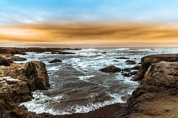 glass beach, fort bragg, kalifornien usa - mendocino county northern california california coastline stock-fotos und bilder