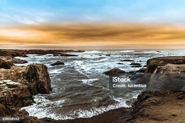 Glass Beach Fort Bragg California Usa Stock Photo - Download Image Now - Mendocino, Coastline, California