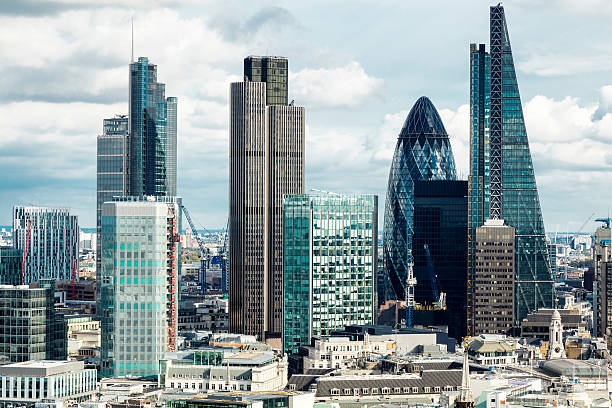 istock Office Buildings in London, England 618191178