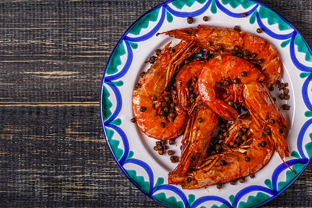 istock Grilled shrimp with green pepper. 618200778