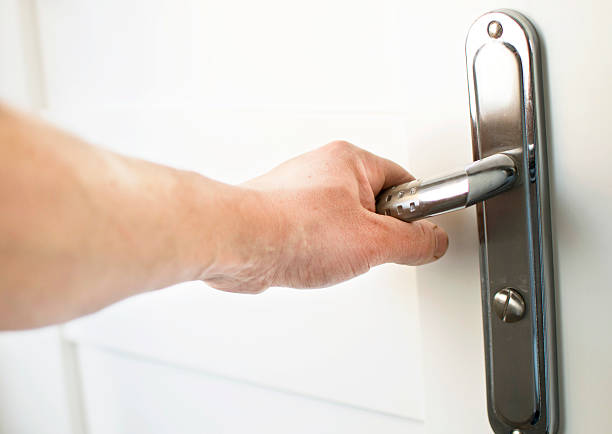 istock The process of clicking on the handle 618210420
