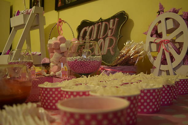 istock Candy Bar Baby Shower 3 618315600