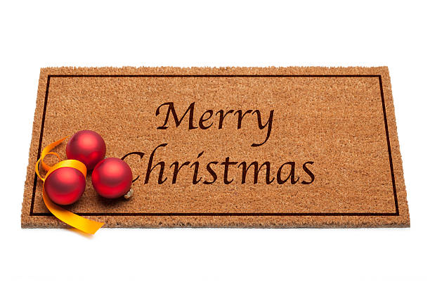 merry christmas doormat - doormat door christmas holiday imagens e fotografias de stock