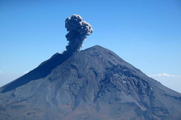 istock Active Popocatepetl volcano in Mexico 618322234
