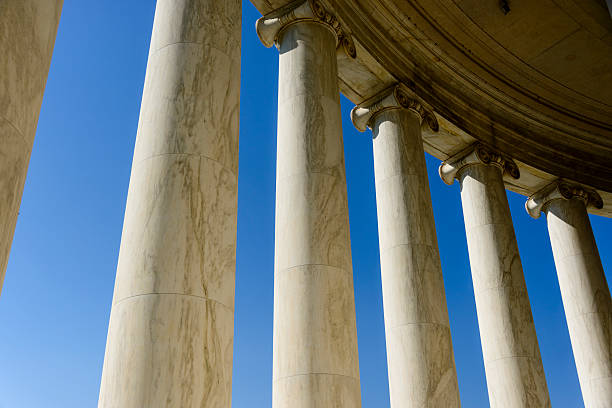 kolumny jefferson memorial w waszyngtonie, dc. - column ionic macro architecture zdjęcia i obrazy z banku zdjęć