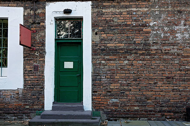 istock Vintage green door 618357680