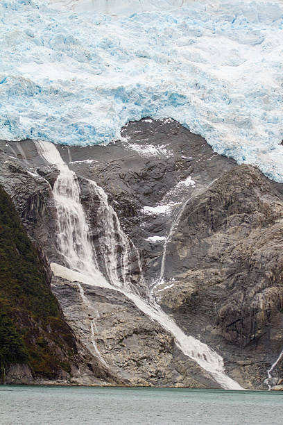 istock Glacier Alley - Patagonia Argentina 618438886