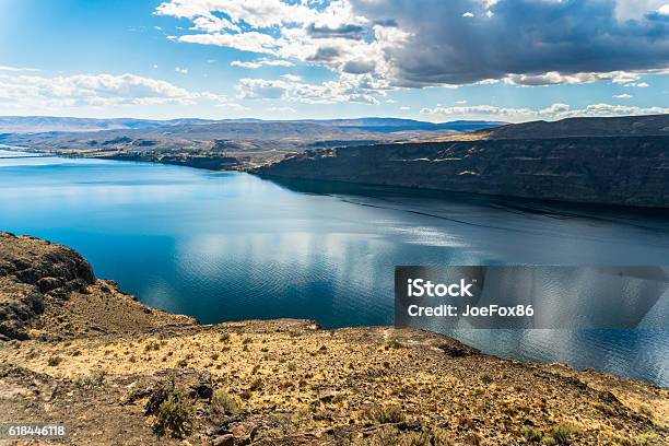 Columbia River Stock Photo - Download Image Now - Columbia River, Horizontal, Landscape - Scenery