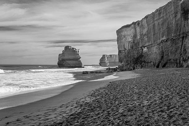 istock Beach down Gibsons steps in the Great Ocean Road (Australia) 618459350