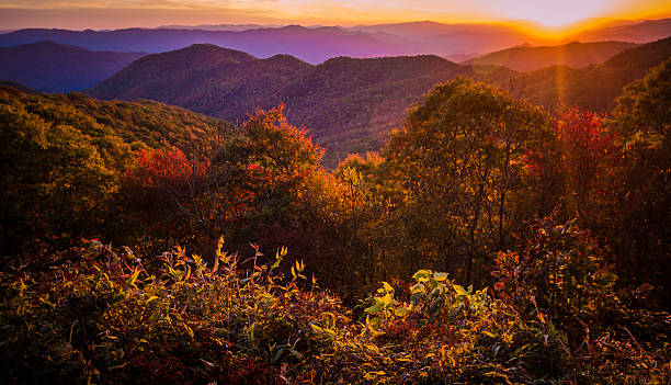 istock Sunset Over The Great Smoky Mountains 618548272