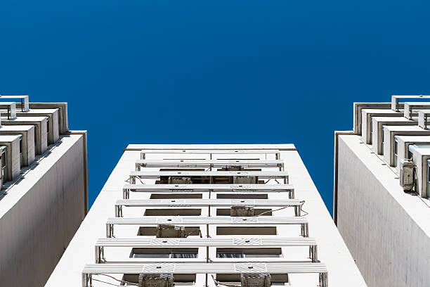 istock look up of skyscraper 618618458