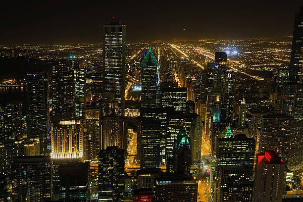 istock Chicago city center view at night 618633266