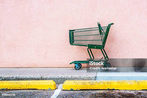 Abandoned Shopping Cart Stock Photo - Download Image Now - Shopping Cart, Abandoned, Empty