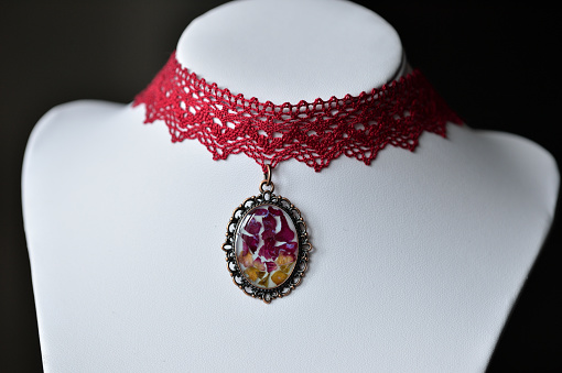Handmade choker necklace from lace and pendant with natural flowers