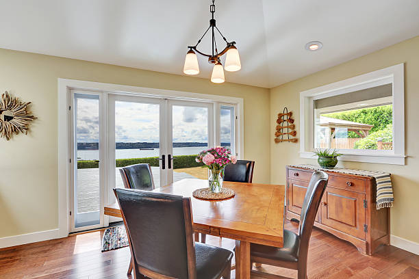istock Bright and spacious dining area with perfect window view 618726930