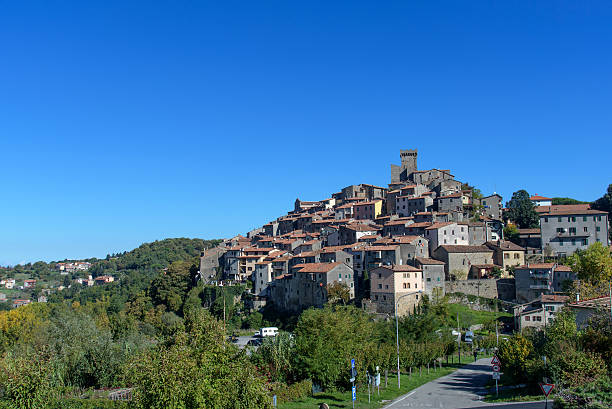 italian village historic village of Arcidosso in tuscany, italy arcidosso tuscany italy stock pictures, royalty-free photos & images