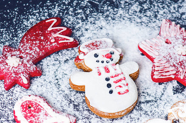 istock Stars, comet, heart and cinnamon like a christmas background 618739020
