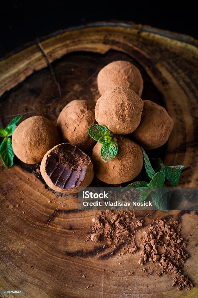 Trufas de chocolate de menta - Foto de stock de Trufa de Chocolate royalty-free