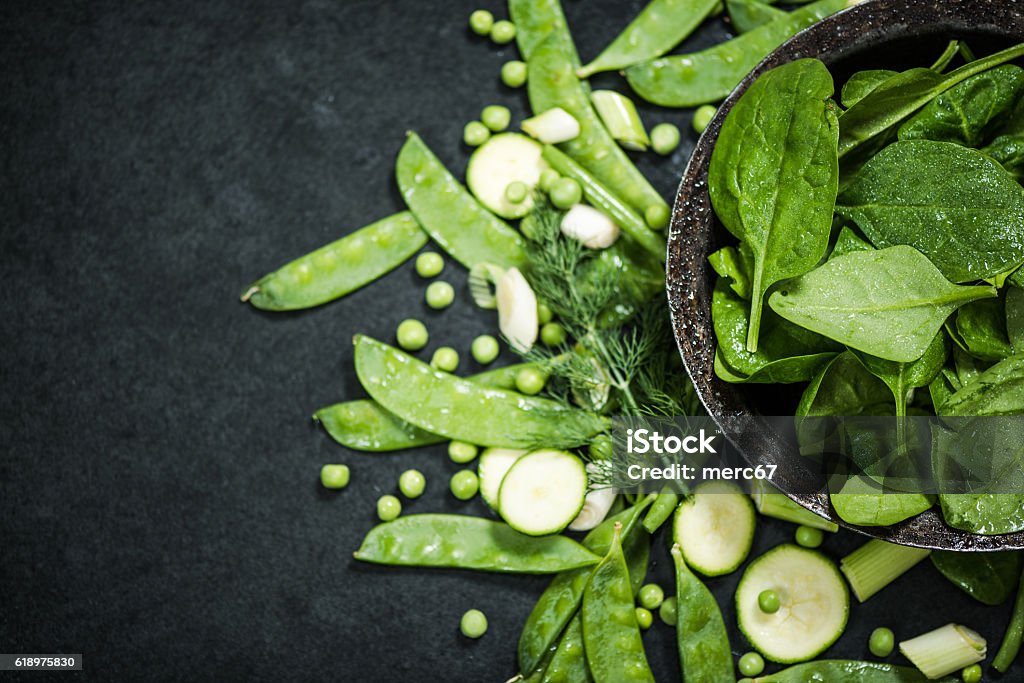 きれいな食事と健康的な食事緑の野菜 - 野菜の��ロイヤリティフリーストックフォト