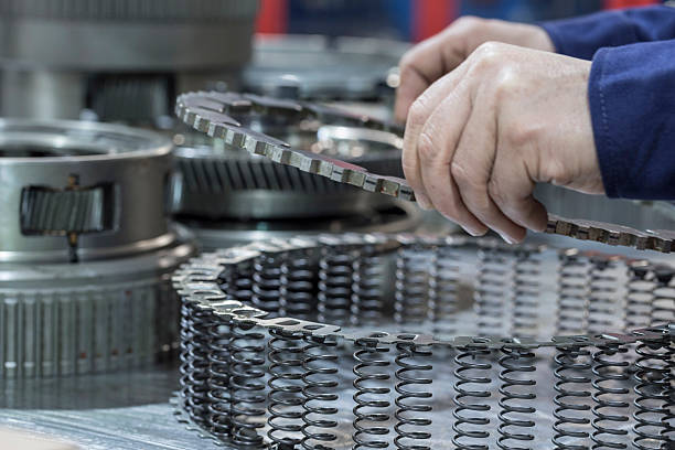 istock hands of a technician preparing equipment in a service 619060022