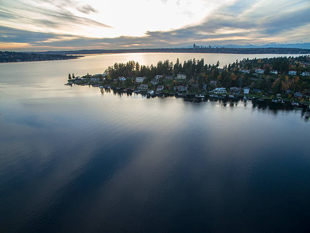 istock Groat Point Medina Washington Seattle Cityscape Background 619069442