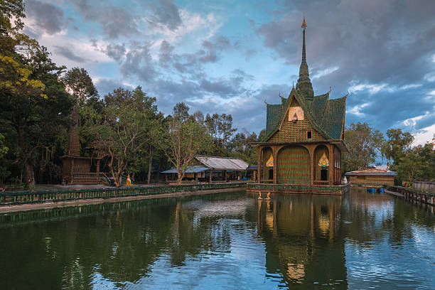 istock Wat Pa Maha Chedi Kaew Han District 619509522