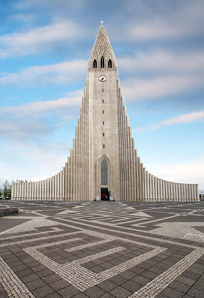 istock Cathedral Hallgrimskirkja, Reykjavik. 619521270