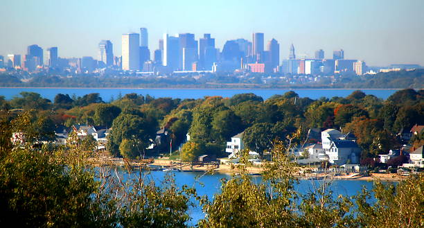 보스턴 스카이라인 비스타 그레이트 힐 파크 웨이머스 - boston skyline new england urban scene 뉴스 사진 이미지