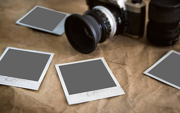 istock blank photo cards, Photo frame on vintage texture 619536218