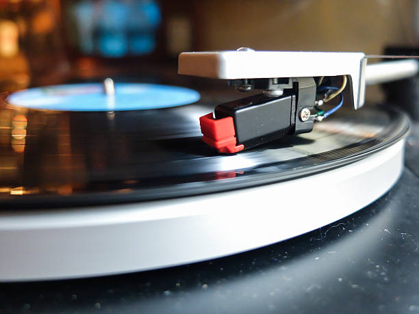 istock Pickup with vinyl records 619630318
