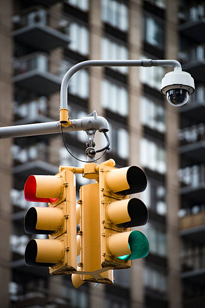 istock Traffic light on city street 619663402