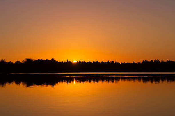 istock Warm evening light at the lake in the autumn time 619670244