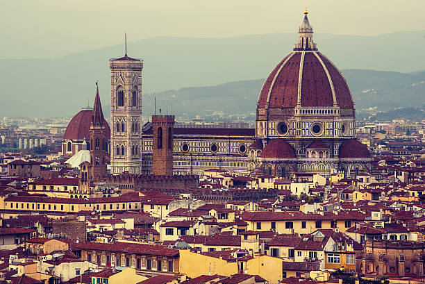 istock Santa Maria Del Fiore Cathedral 619739254