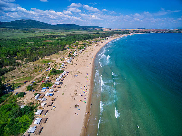 vue aérienne de la plage et la mer - africa south beach landscape photos et images de collection