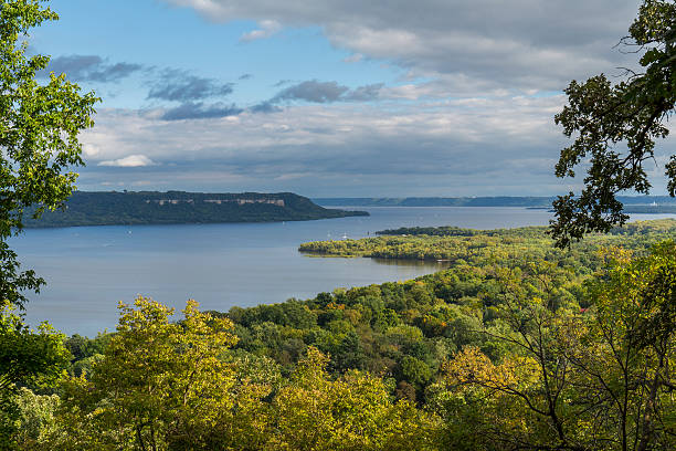 istock Mississippi River Lake Pepin 619979872