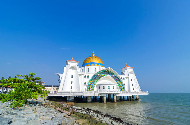 istock Malacca Straits Mosque (Masjid Selat Melaka), Malacca, Malaysia 620006670