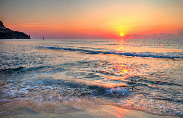 istock Sunrise over the sea 620403556