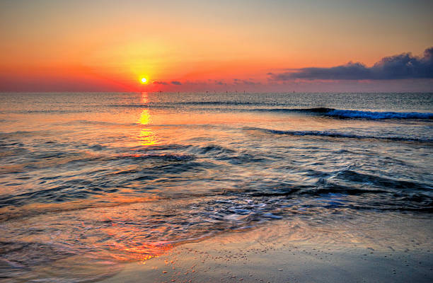 istock Sunrise over the sea 620404148